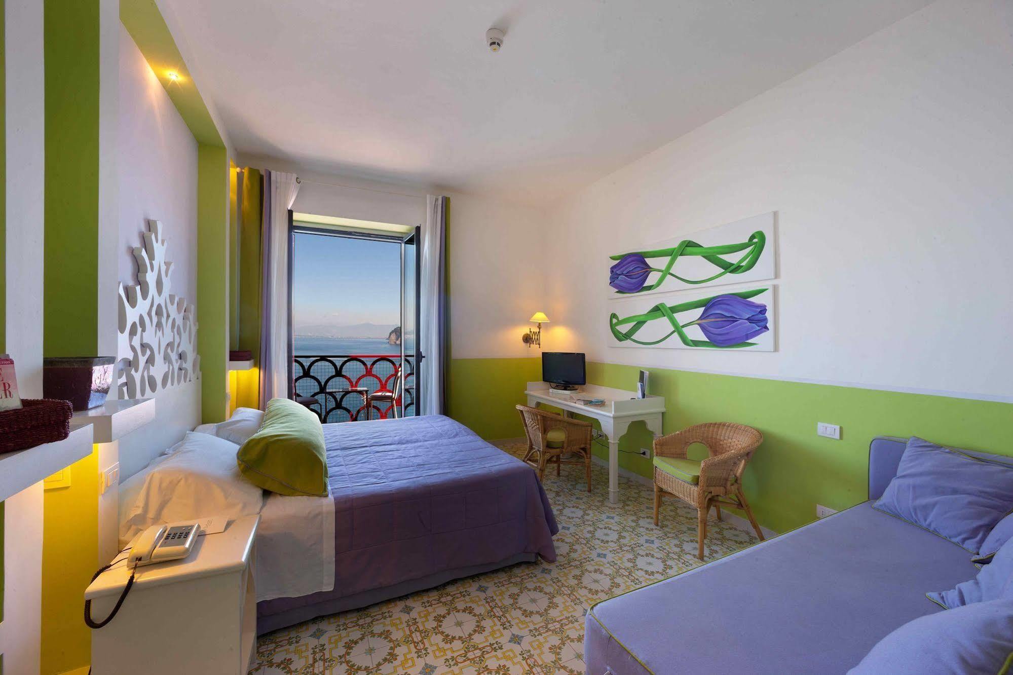 סורנטו Hotel Minerva מראה חיצוני תמונה