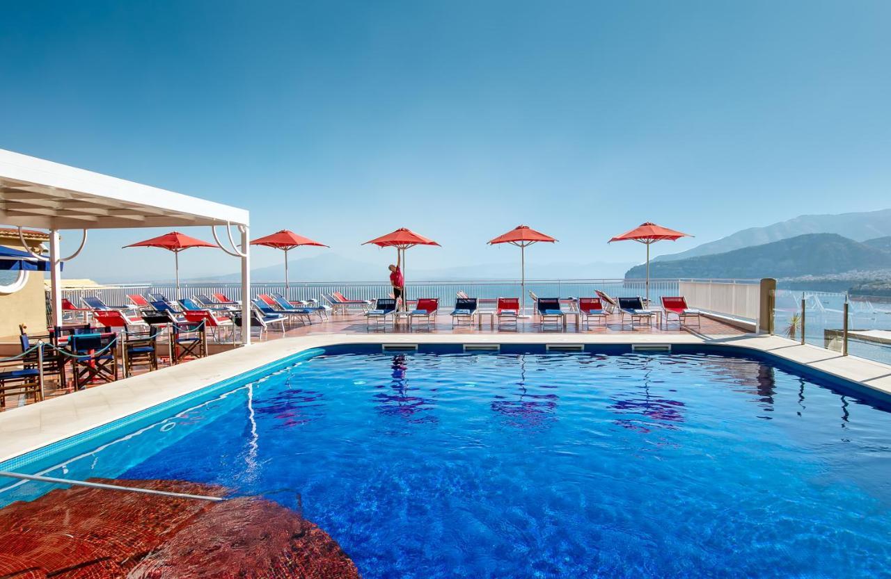 סורנטו Hotel Minerva מראה חיצוני תמונה
